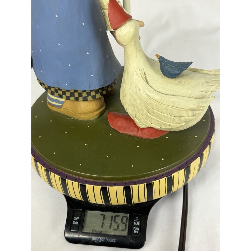 Williraye Studio WW7103 Golden Friend Girl Goose Bird Basket Eggs Lamp - Picture 4 of 6
